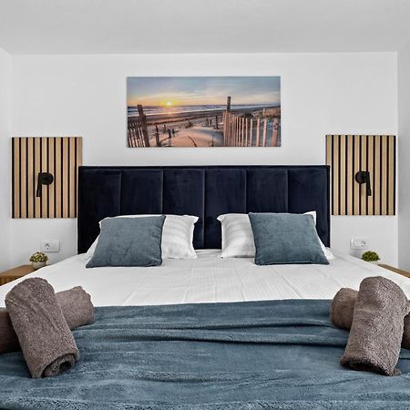 Apartment Nenad - Amazing Sea View ! Only 500 Meters From The Beach ! Fažana Exteriör bild